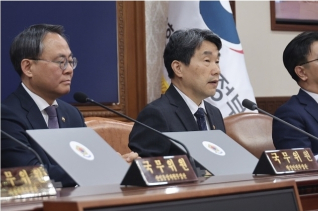 이주호 권한대행 "추경 11일 만에 통과…정부가 책임 다할 차례"