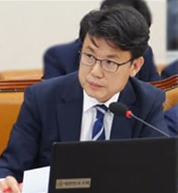 진성준 의원