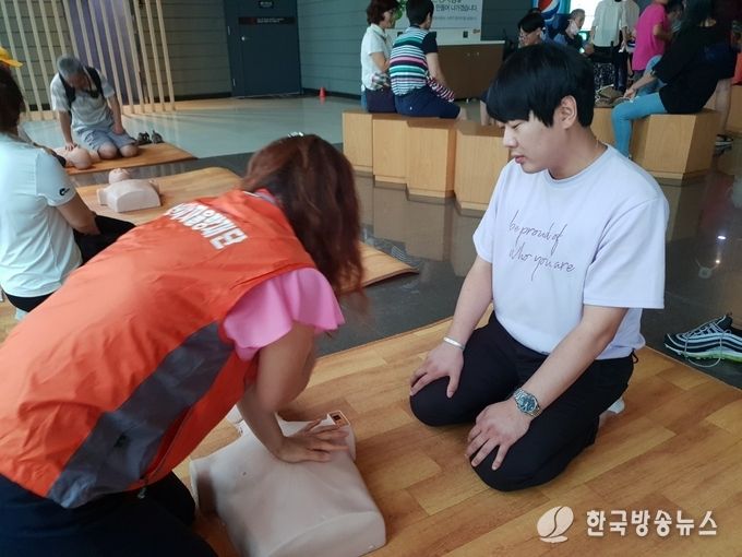 안산시 지역자율방재단, 찾아가는 심폐소생술 체험교육 실시