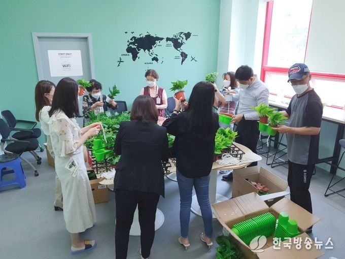 김포시농업기술센터, 헬스케어 녹색식물 활용 그린오피스 조성 사진