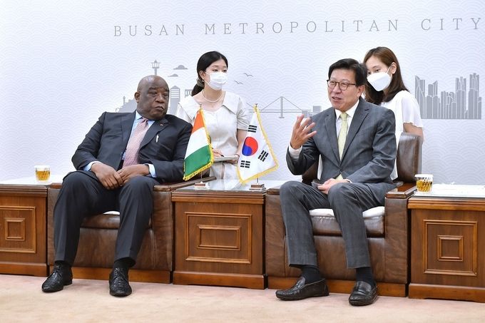 박형준 시장, 주한 코트디부아르 대사 접견