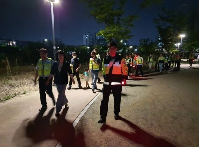 경산시- 서부2동 남·여 자율방범대, 중산지 야간순찰활동 실시