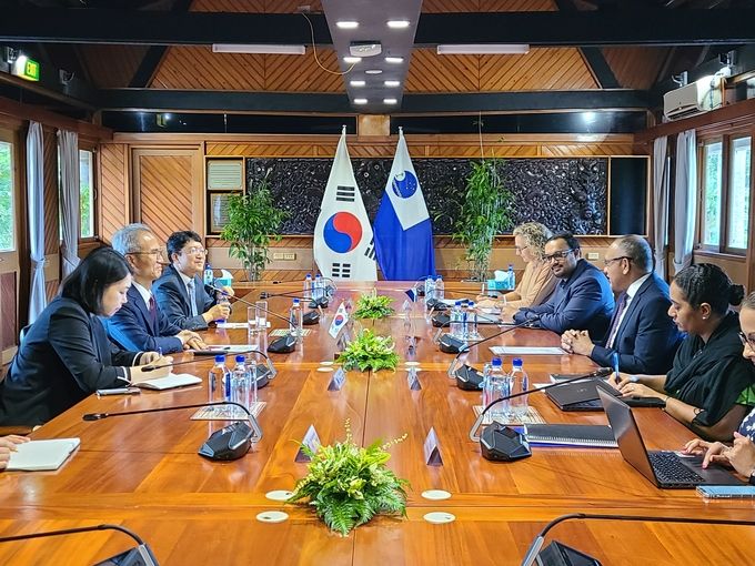 PIF 사무차장 면담