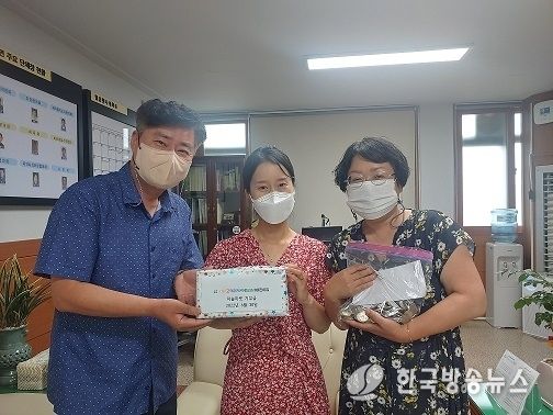 시립고덕파라곤에듀포레어린이집 어린이바자회 성금 이웃돕기 기탁