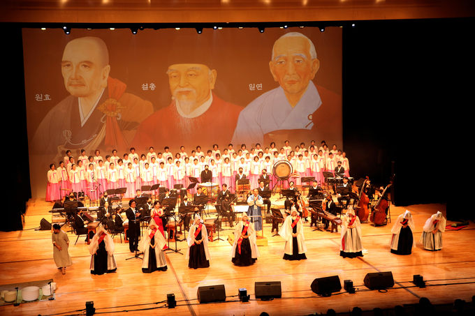 경산시- 원효, 설총, 일연 삼성현의 향연(제2회 천민만락 통통 삼성현 문화축제 열려)_문화공연