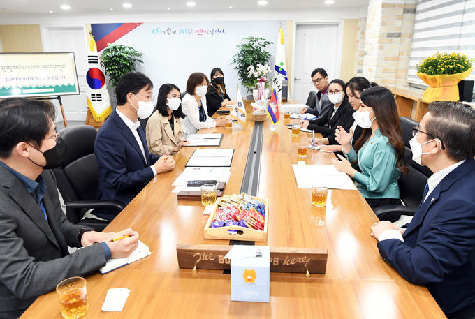 이민근 안산시장, 찌릉 보톰랑세이 주한 캄보디아대사 접견