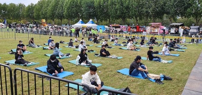 경산시- 지금 이 순간 청춘을 즐겨라