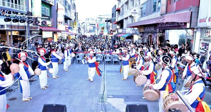 평택시 제2회 글로벌 빌리지 페스티벌 신장 국제관광 가을축제 성료