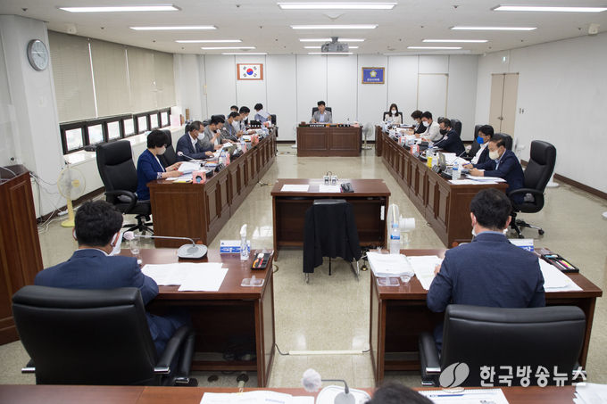 경제건설 위원회
