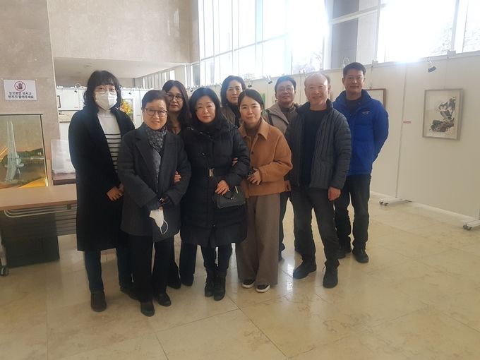 임원전 전시관 단체사진