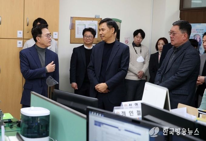 김태흠 지사 건설본부 직원들과 오찬간담회 