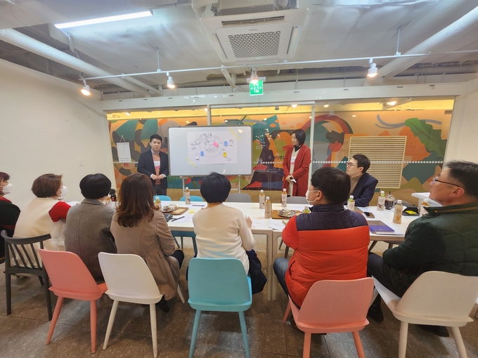 안산시 청년몰 내 전통시장 상인회 워크숍… 활성화·상생 모색.jpg