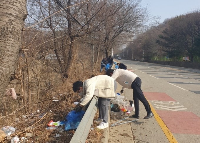 “외곽지역 중심 환경정화 강화”