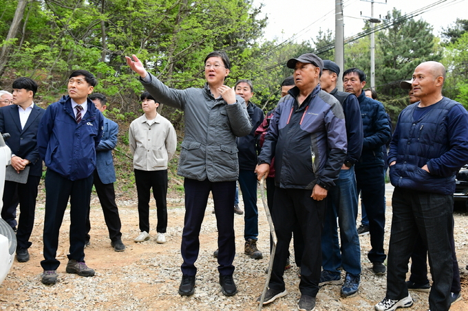 .이민근 안산시장, 시민과 함께 대부해솔길 현장 점검