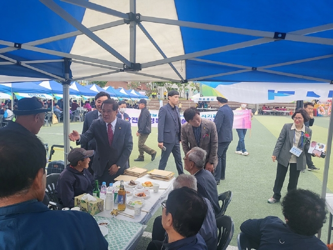 경산시- 28만 경산시민의 경상북도 안전체험관 유지 염원(와촌면민체육대회)