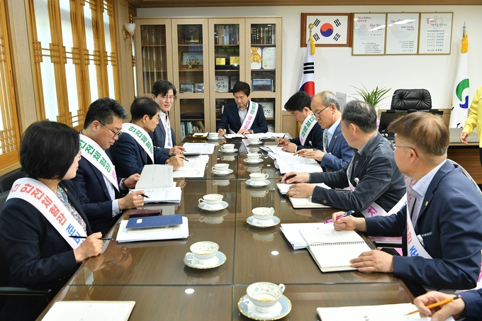 경산시- 28만 경산시민의 경상북도 안전체험관 유지 염원(간부회의)