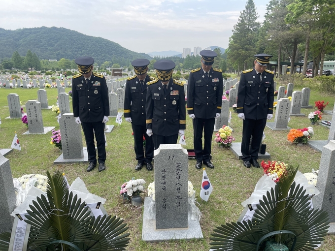 경남소방_119특수대응단대전현충원참배