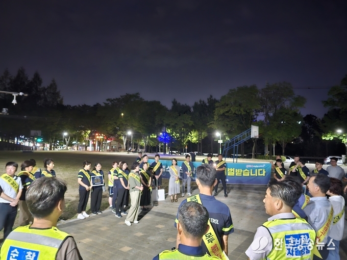 경산시- 서부2동 남녀자율방범대, 불법도박 및 마약 근절 캠페인 실시
