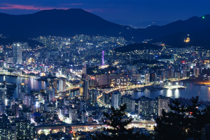 봉래산에서 본 부산 야경