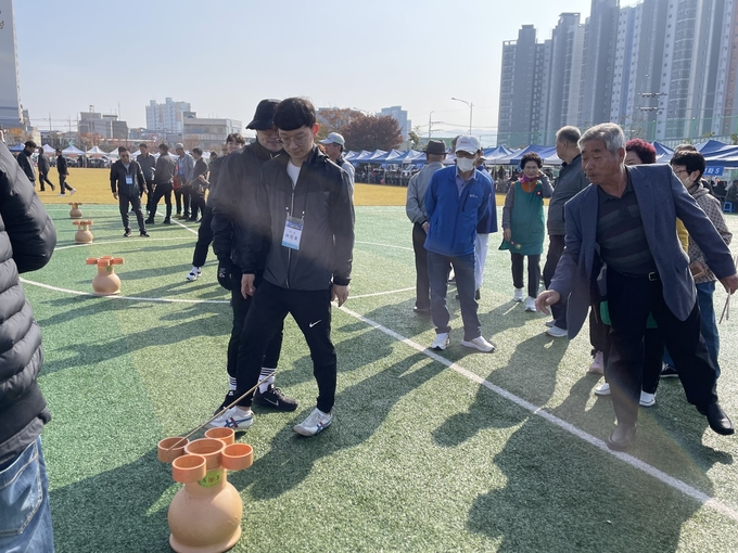 경산시- 진량읍 체육회, 「제15회 진량읍민 체육대회 및 한마당큰잔치 」성료
