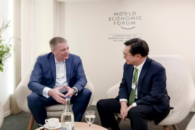 카이 베크만 (Kai Beckmann) Merck CEO 면담