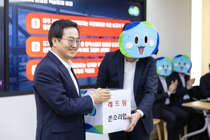 레드팀 쓴소리 청취