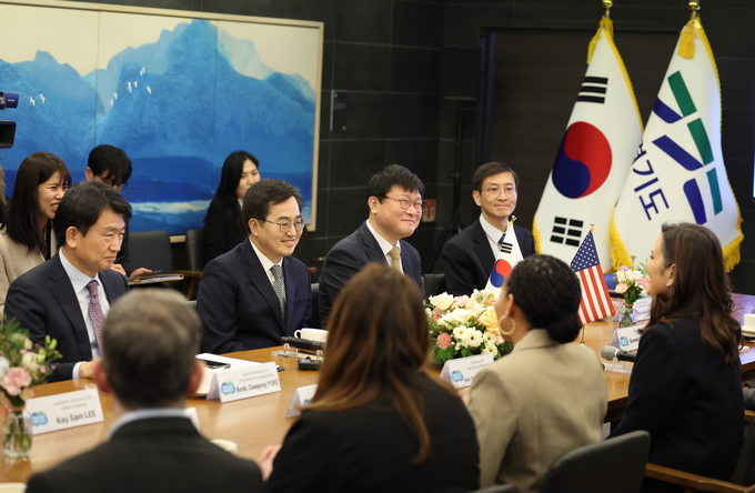 그레첸 휘트머 미시간 주지사 면담