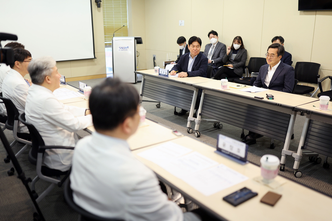(참고사진) 지난 3월 28일 분당서울대학교병원 현장 방문