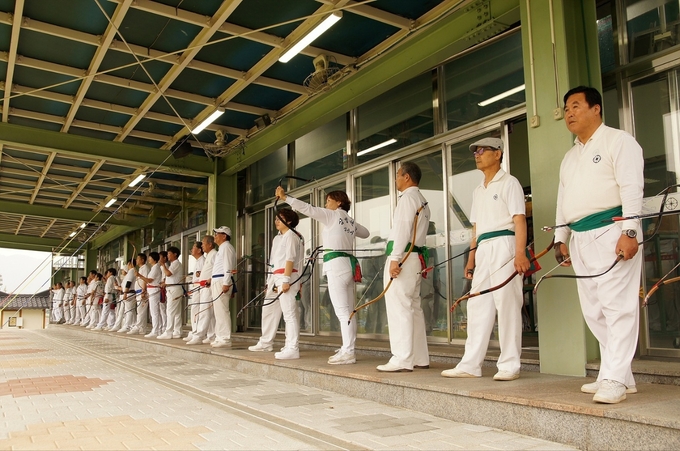 경산시- 2024 경산자인단오제 기념 대학장사 씨름대회 및 전국 남녀 궁도대회 개최(궁도대회)