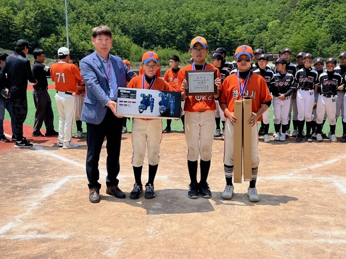 경산시- 경산시 리틀야구단, 한국야구 꿈나무로 무럭무럭(제4회 태백시장기 전국리틀야구대회 준우승)