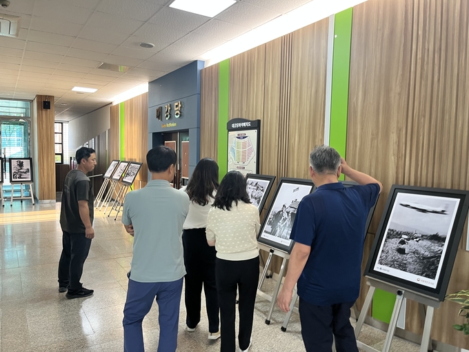 경산시, 6월 호국보훈의 달 맞아 6.25전쟁 종군기자 데이비드 더글라스 던컨 사진전