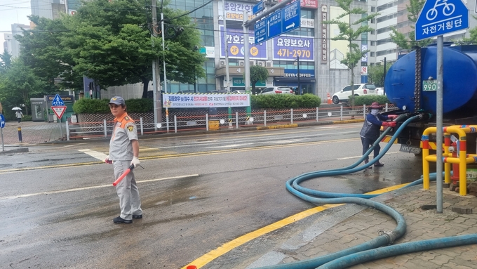 군산소방서, 의소대 동원 배수 지원 활동