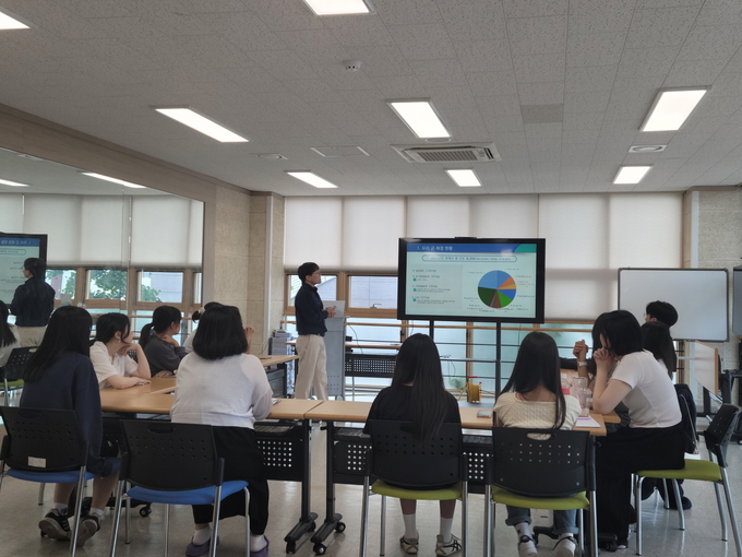 관내 청소년 참여기구 대상 주민참여예산학교 교육 사진