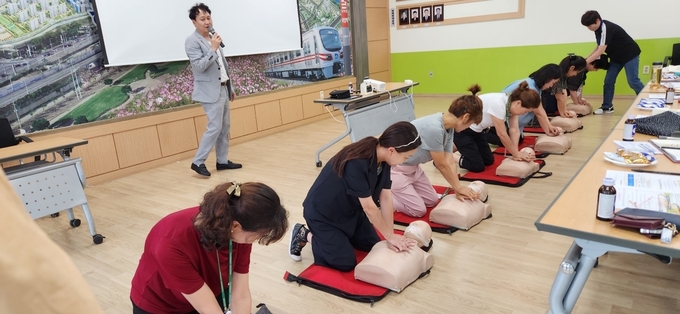 경산시-하양읍명예사회복지공무원 소양교육 및 간담회 개최