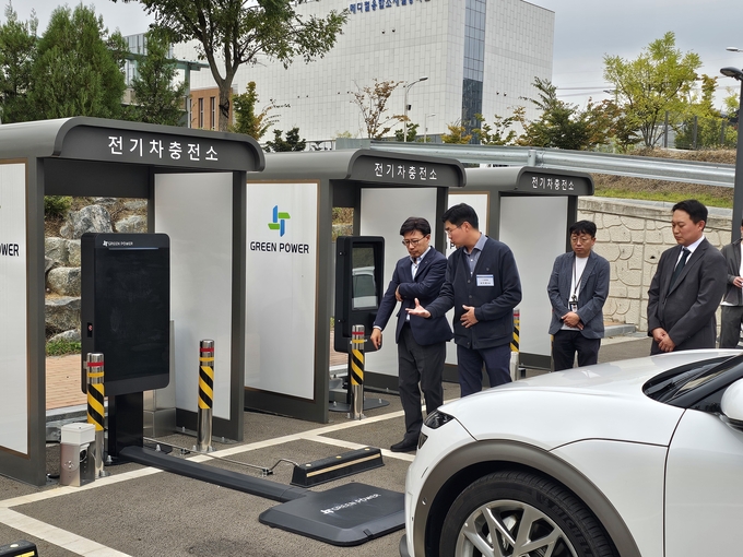 경산시-중기부, 경북 전기차 차세대 무선충전 규제자유특구 현장방문