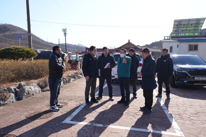 영천시는 지난 4일과 7일, 설 연휴 이후 시민들의 불편 사항을 신속히 해결하기 위해 현장 방문을 실시했다.
