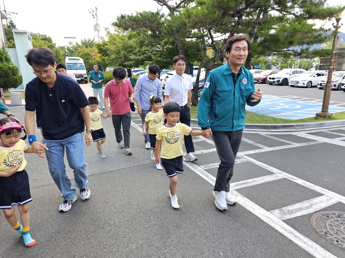 경산시, 을지연습 연계 공습대비 민방위훈련 실시(대피(어린이집)