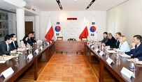 산업부 “EU 택소노미 원전 포함…한국 수출 기회 확대될 것”