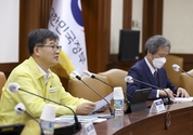 정부 “확진자 30만명 대응체계 매진…유행양상 일희일비 않겠다”