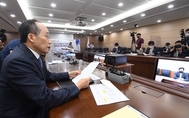 추 부총리 “경유 보조금 연말까지 연장…지방 공공요금 안정 협조”