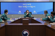 윤 대통령 “지금 최우선 사안은 환자 후송 및 구호”…‘이태원 사고’ 긴급 지시