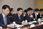 정부, 상반기 재정 신속집행 규모 383조원으로 확대