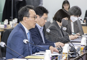 3월까지 통합격리관리료 등 코로나19 건강보험 수가 연장·운영