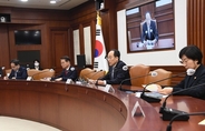 추 부총리 “물가 둔화흐름 뚜렷…식품업계 인상요인 흡수해달라”