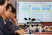 내년 최저임금 시간급 9860원…올해 대비 2.5 인상
