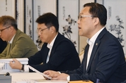 기재부 차관 “추석 성수품값 작년보다 6.4 낮아…물가 안정에 만전”
