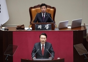 대통령 “정부, 물가·민생 안정 최우선…서민 금융공급 확대”