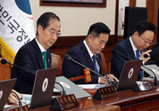 한 총리 “행정전산망 장애 사태, 원점에서 점검·정비하는 계기”