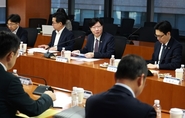 거시건전성 관리 강화하면서 생산적 부문의 자금투입 확대
