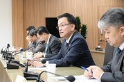 최 부총리 “미 신정부 출범 대비 분야별 대응 마련 필요”